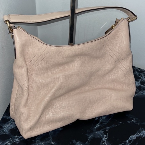 MICHAEL Kors Women’s Handbag Aria Large Shoulder Leather AUTHENTIC - Picture 4 of 10